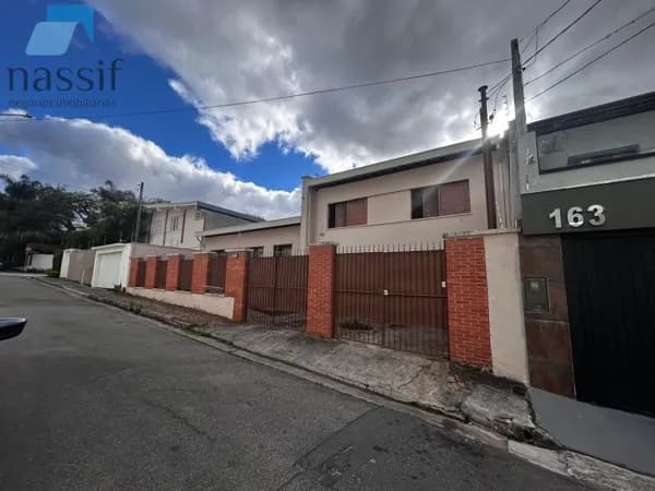 Casa à venda no bairro Vila Oliveira
