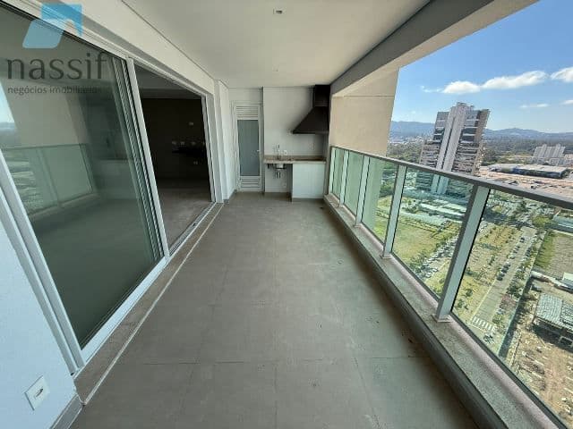 Apartamento à venda no Condomínio Helbor Passeo Patteo Mogilar