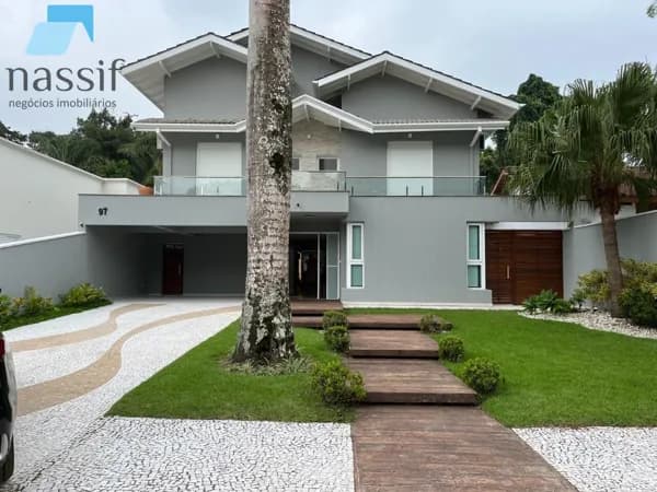 Casa Alto Padrão na Riviera de São Lourenço