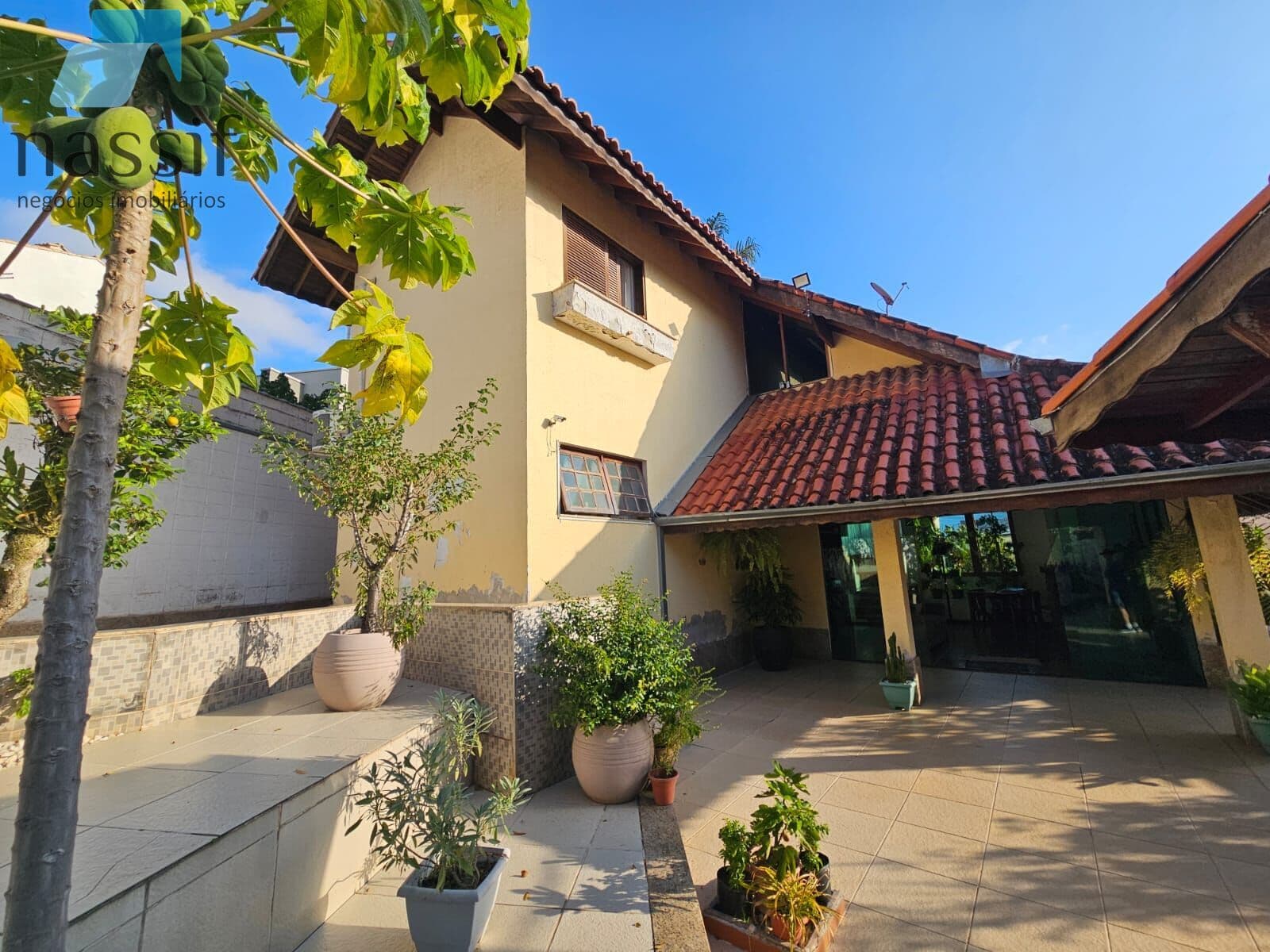 Casa à venda no bairro Vila Oliveira