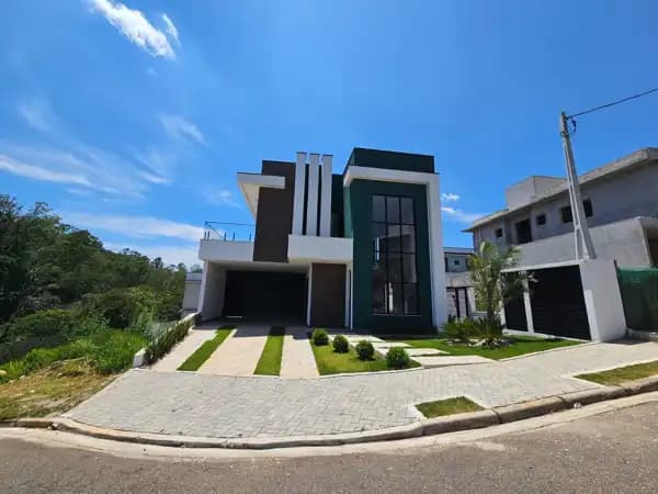 Casa à venda em Mogi das Cruzes/SP