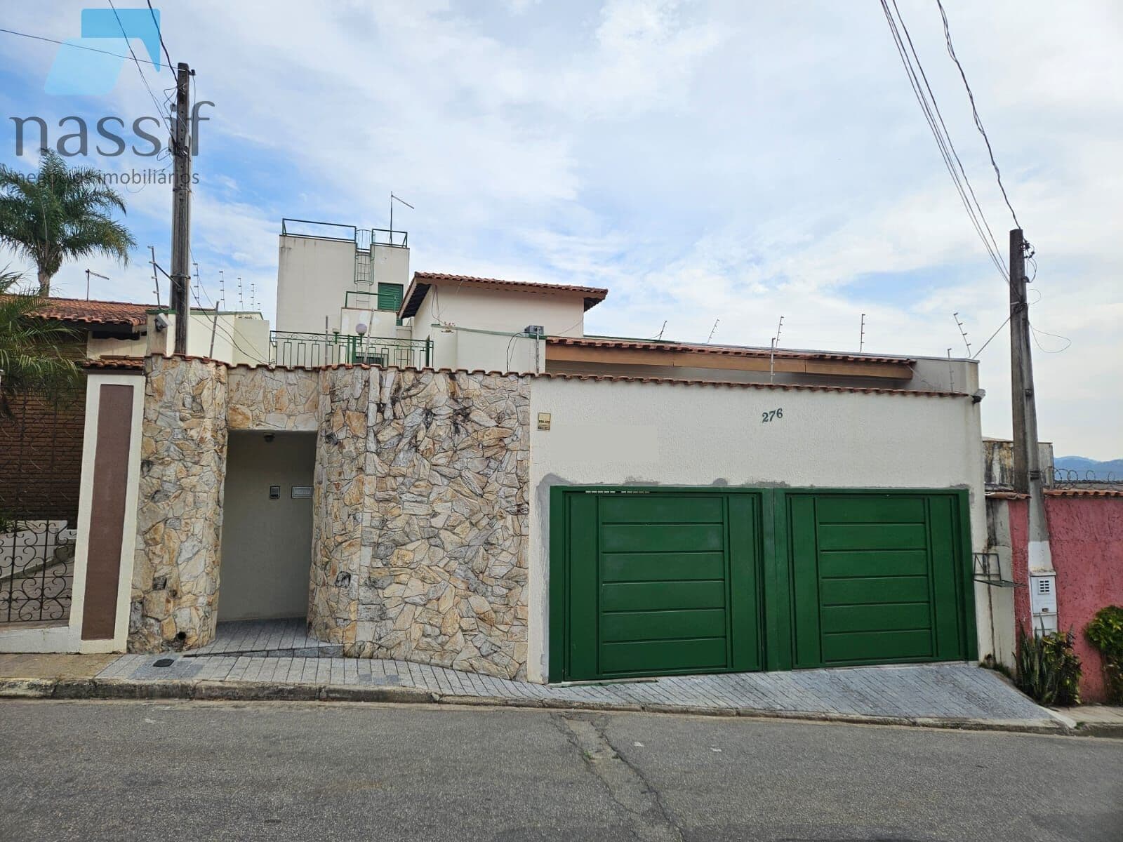 Casa à venda no bairro Vila Suissa