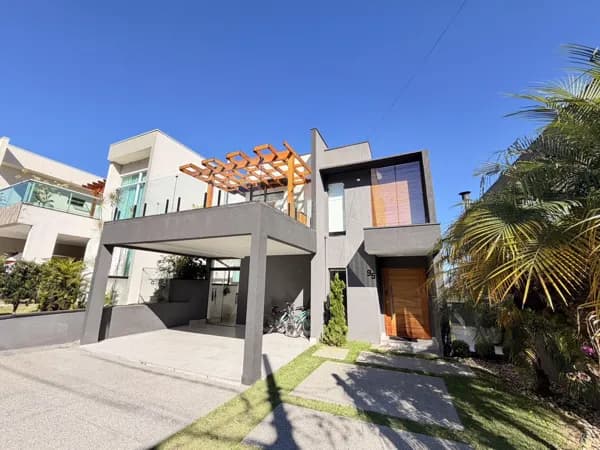 Casa à venda no Condomínio Bella Città!