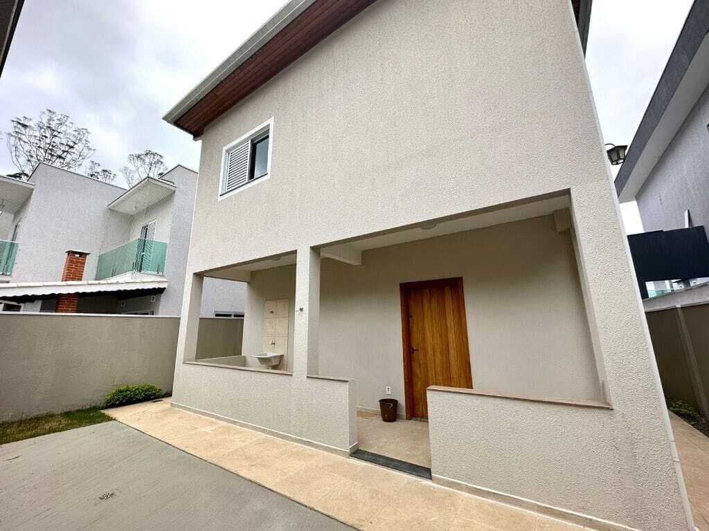 Casa à venda no condomínio Bella Città