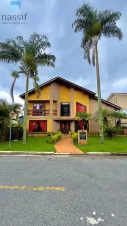 Casa no Condomínio Aruã