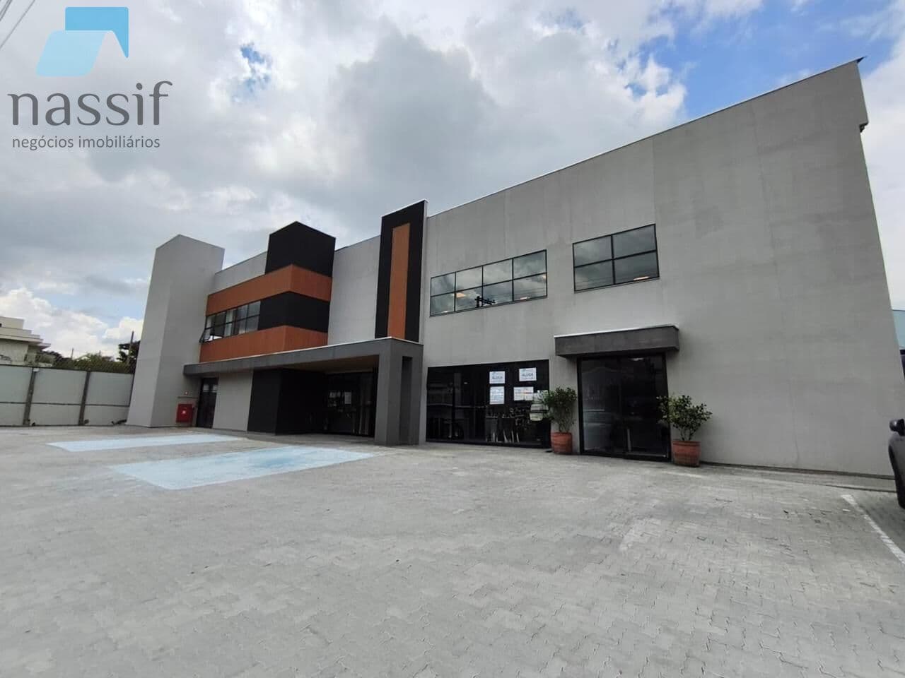 Prédio Comercial para alugar no bairro do Jardim Maricá