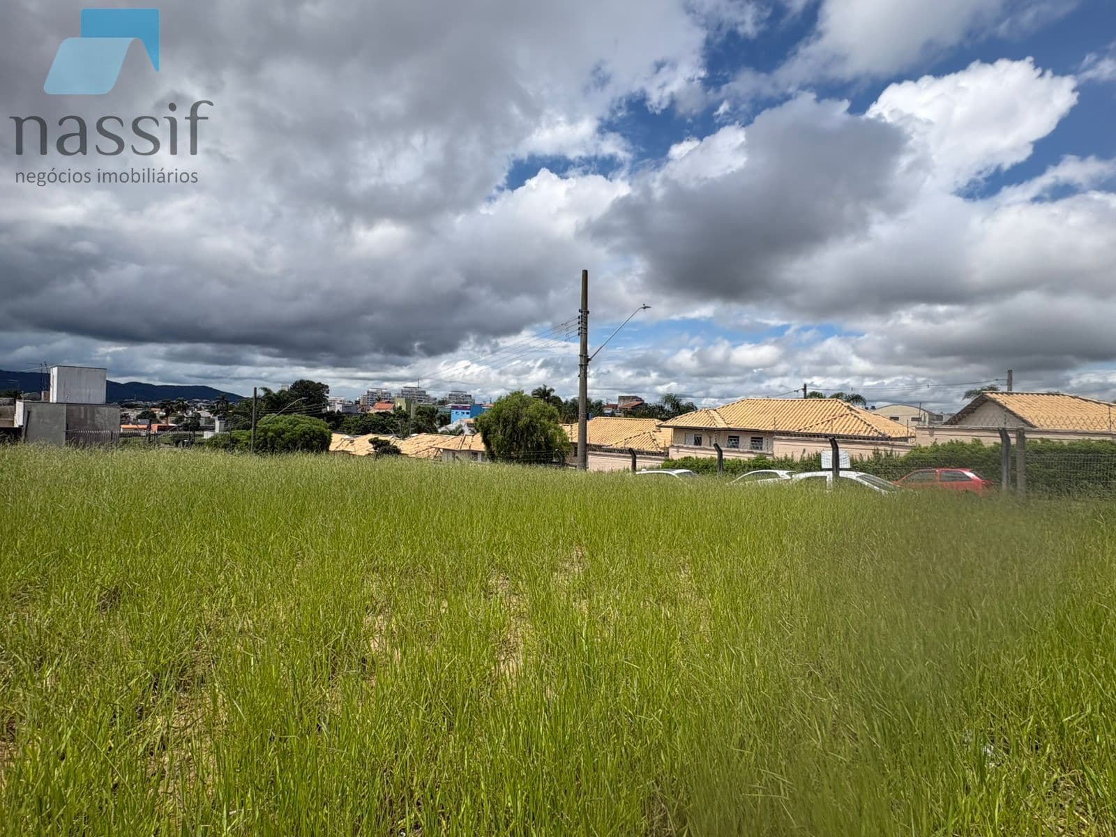 Lote Comercial para Venda