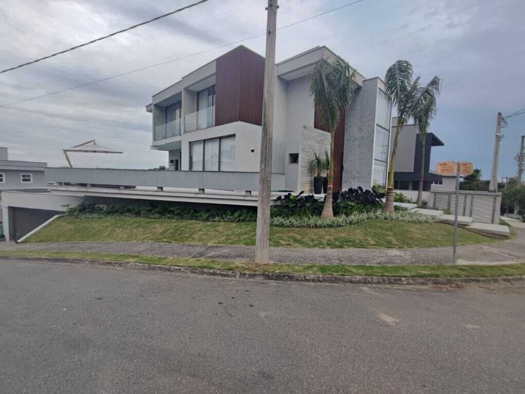 Casa à venda no condomínio Bella Città