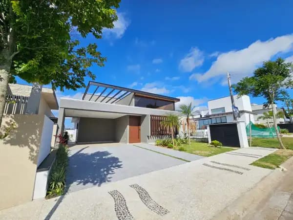Casa à venda em Mogi das Cruzes/SP