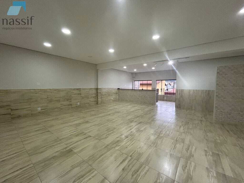 Salão comercial para alugar no bairro do Rodeio - Jardim Maricá
