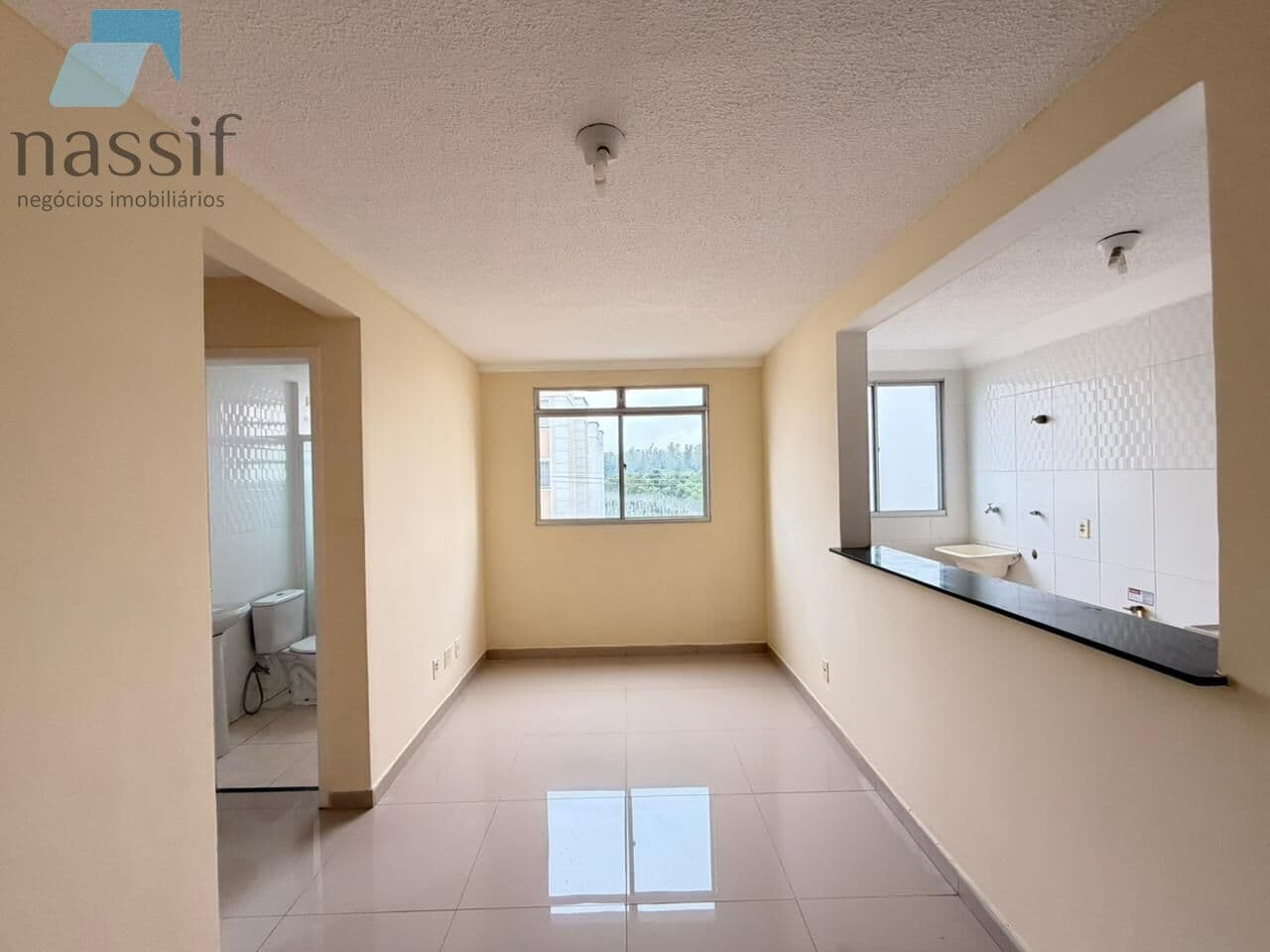 Apartamento para alugar no condomínio Miraflores