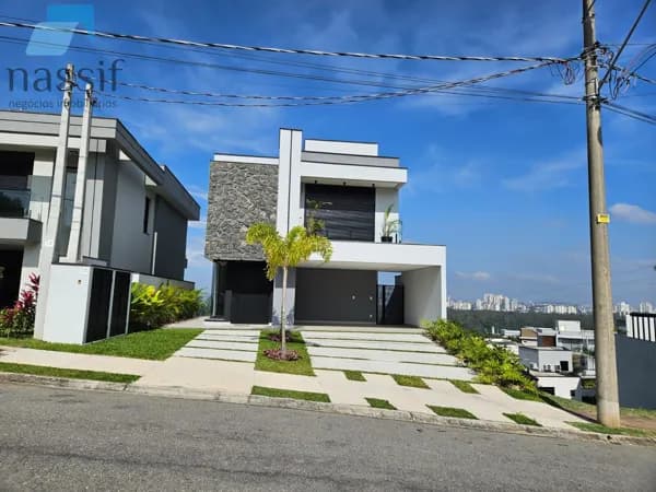 Casa à venda no Condomínio Bella Città