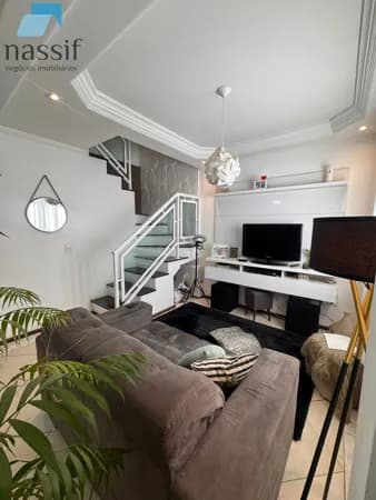 Casa à venda no Condomínio Residencial La Bella