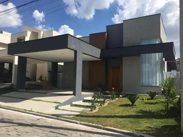 Casa à venda em Mogi das Cruzes/SP