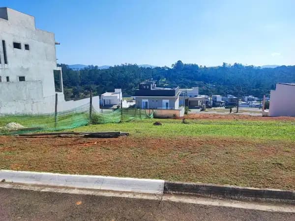 Terreno à venda em Mogi das Cruzes/SP