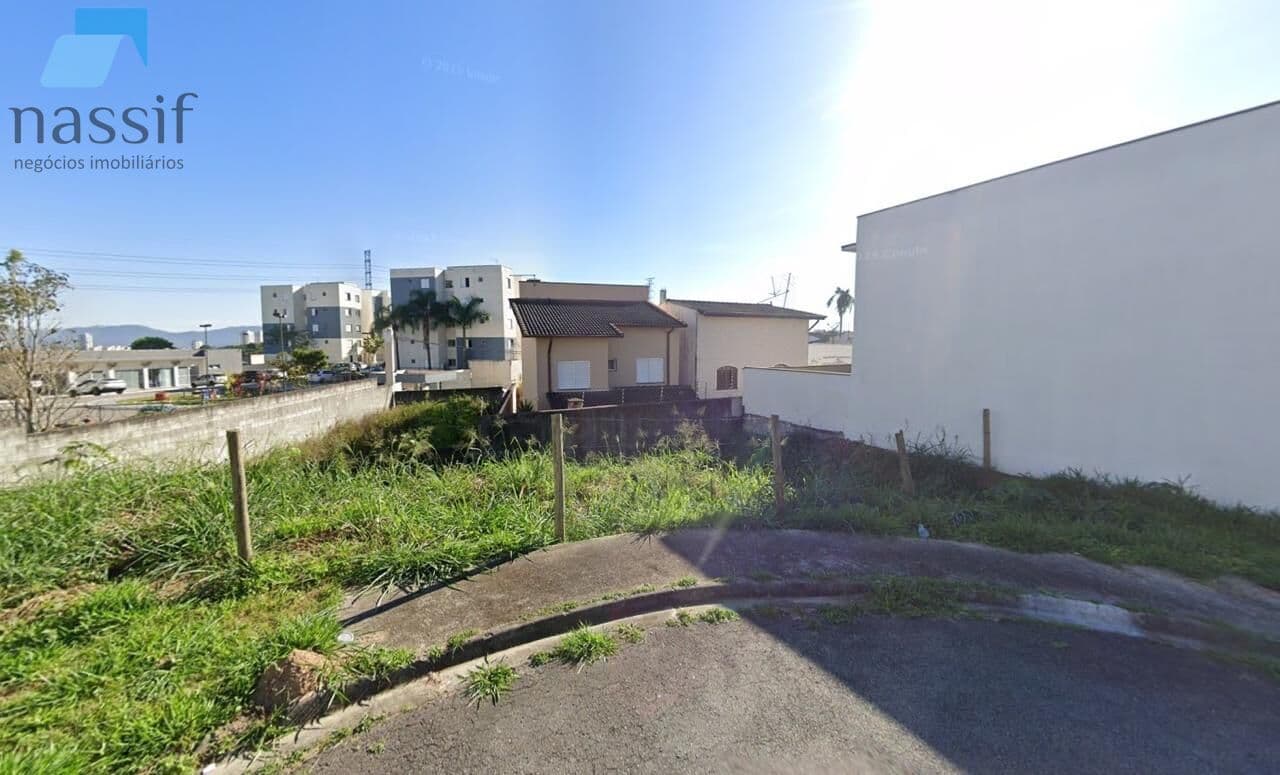 Terreno à venda no bairro Jardim Paraíso