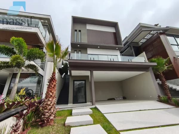 Casa à venda no Condomínio Bella Città