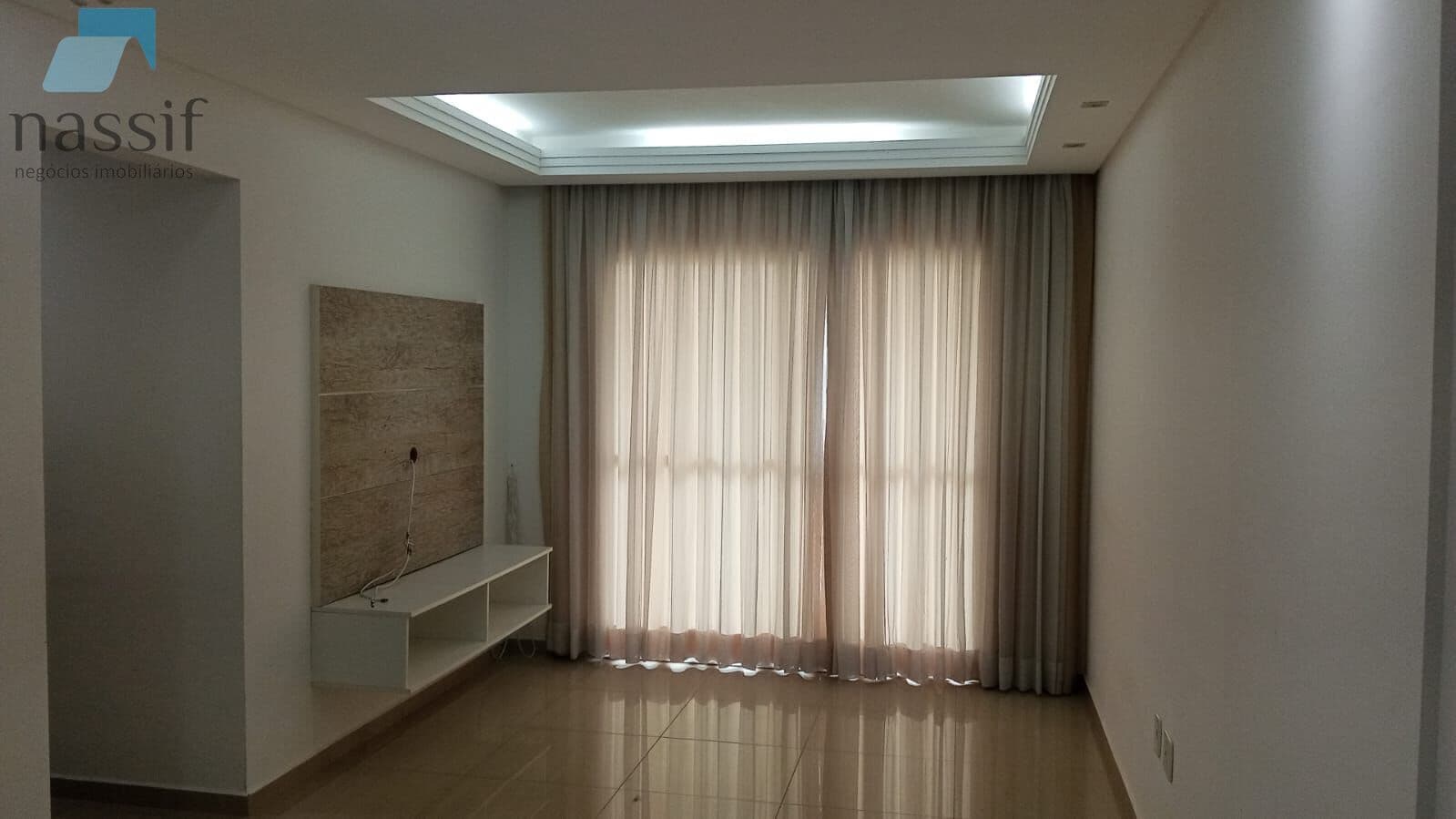 Apartamento à venda no Vita Mogilar