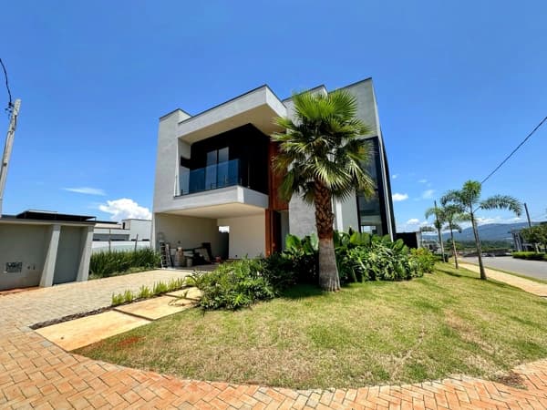 Casa à venda em Mogi das Cruzes/SP