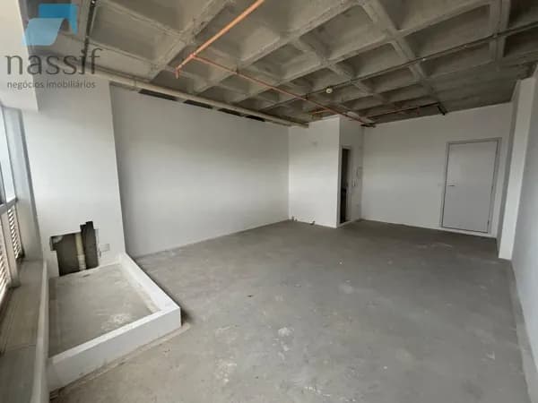 Sala Comercial disponível para alugar no empreendimento Dual Patteo Mogilar