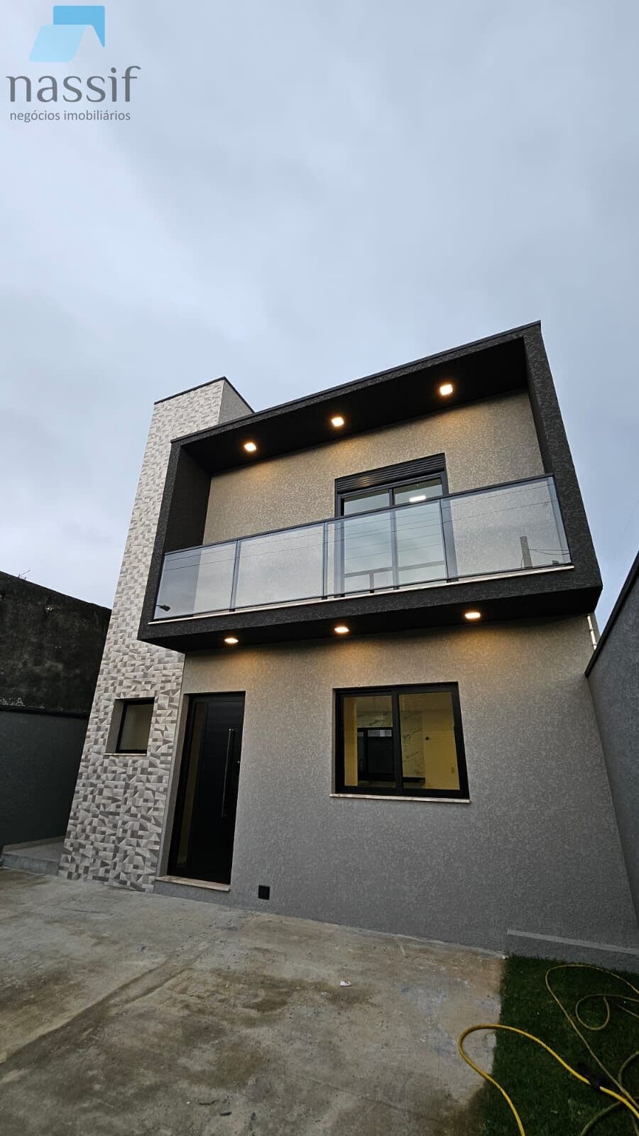 Casa à venda no bairro Jardim Modelo
