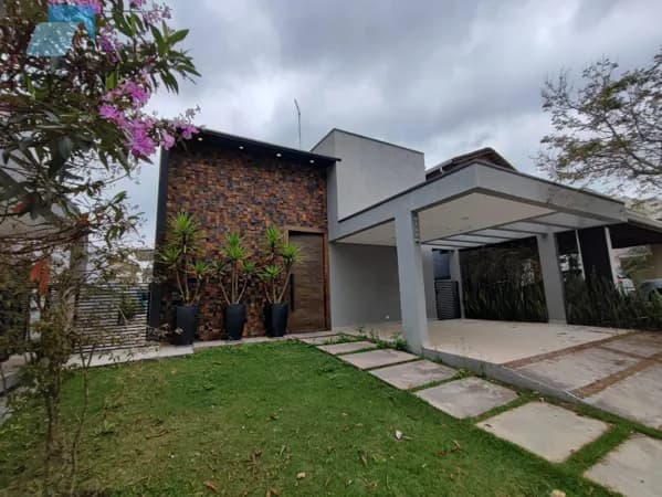 Casa à venda no Condomínio Veredas