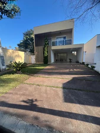 Casa no Condomínio Bella Città