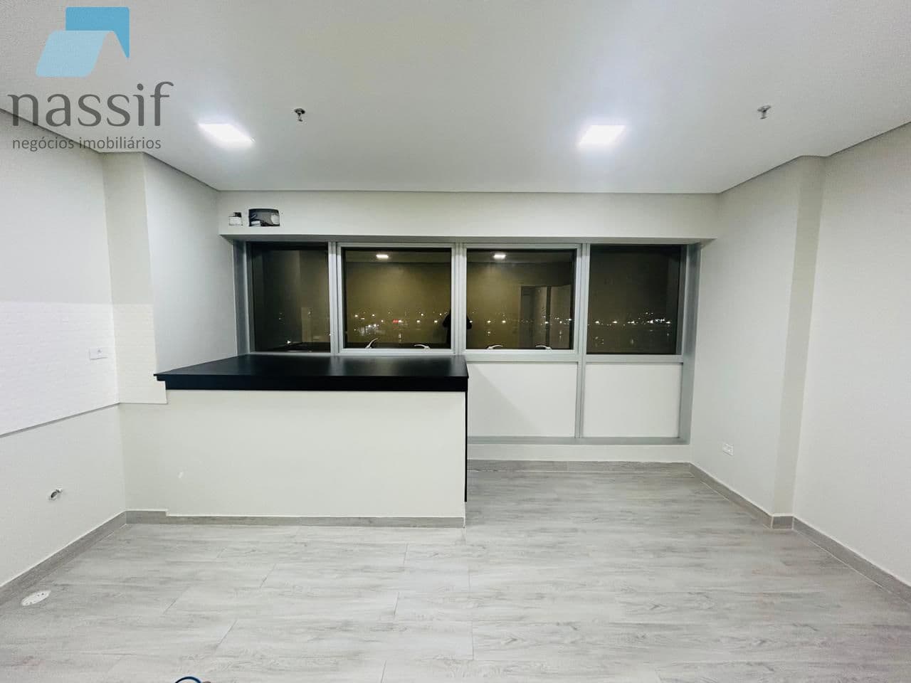 Sala Comercial disponível para alugar no empreendimento Dual Patteo Mogilar