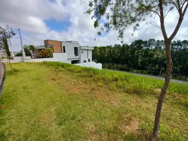 Terreno à venda em Mogi das Cruzes/SP
