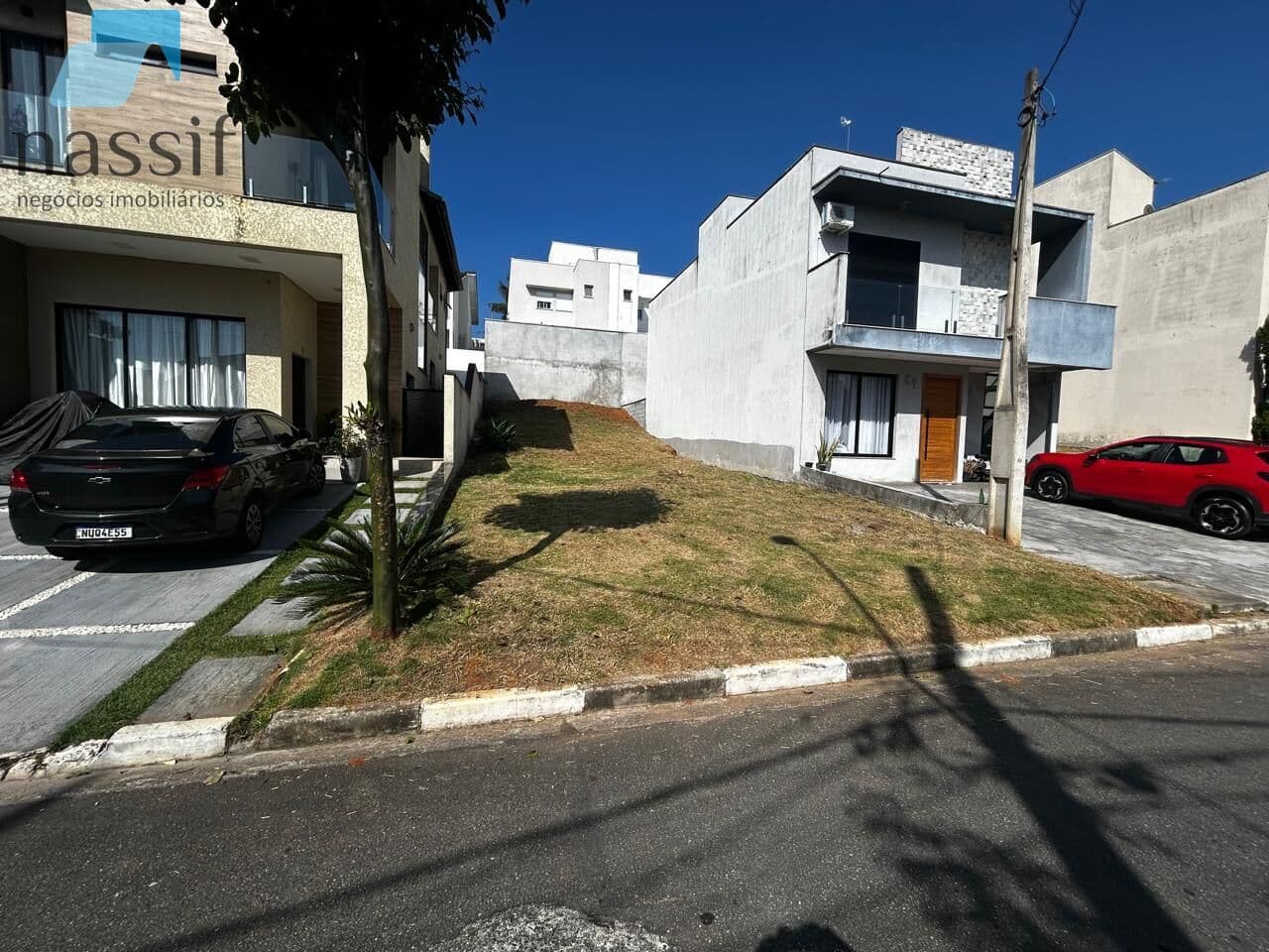 Terreno à venda no Condomínio Real Park