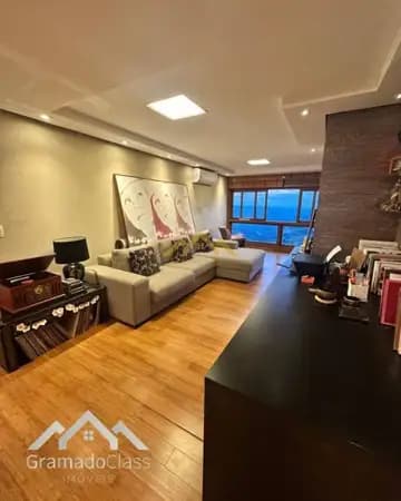 Apartamento Exclusivo com 3 Dormitórios e Vista aberta para o Vale