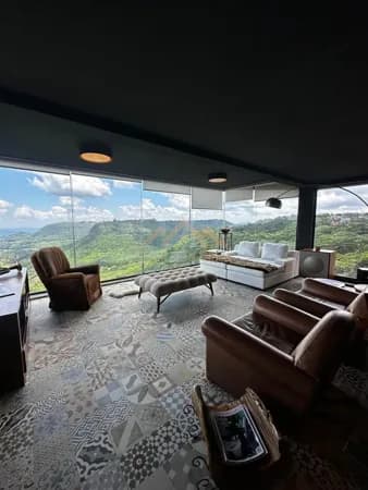 Apartamento de Alto Padrão com uma das vistas mais privilegiadas de Gramado