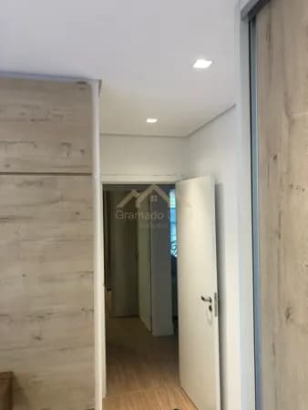 Apartamento de 2 Suítes em Canela