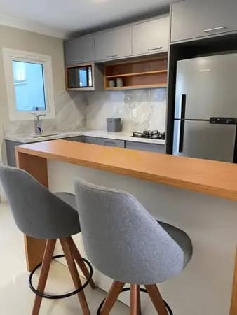 Casa Geminada à Venda em Canela-RS 3 Suítes, 120m²