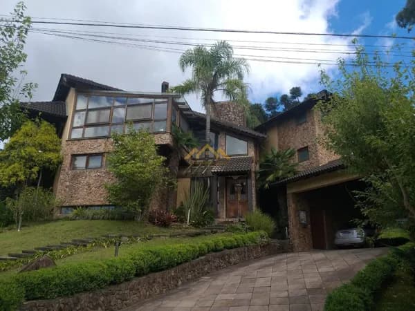 Casa estilo mansão em Gramado