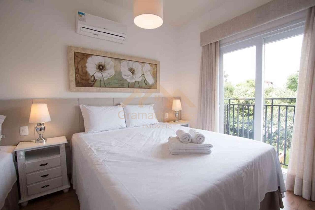 Apartamento mobiliado na Avenida Borges de Medeiros