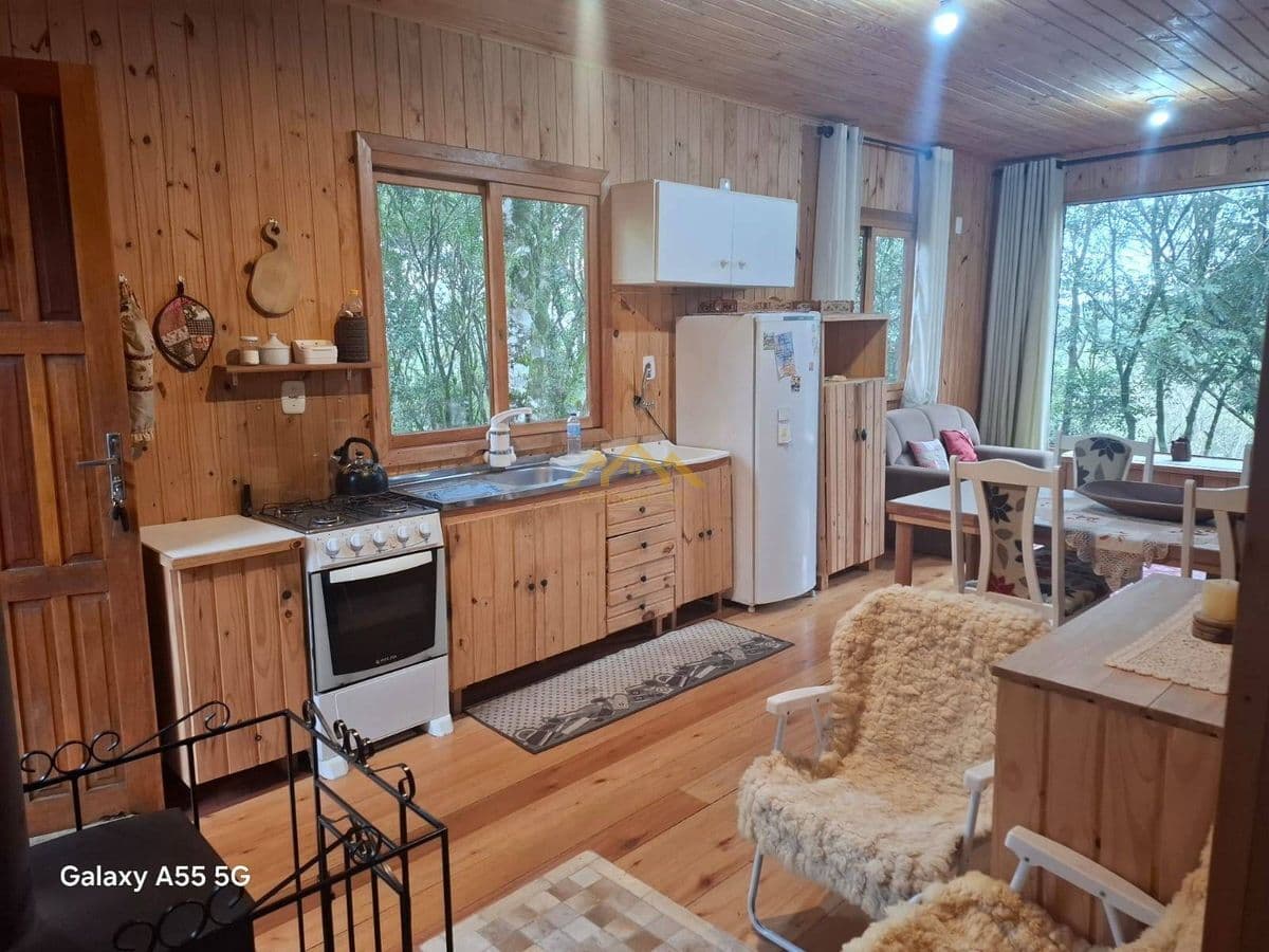 Casa em condomínio fechado