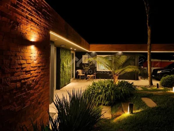 Ótima casa de 4 Suítes no empreendimento O Bosque