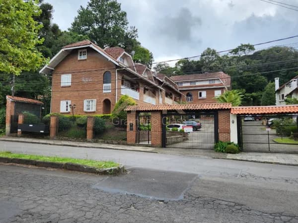 Apartamento em Canela - Centro