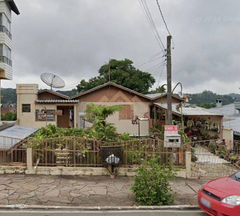 Terreno com benfeitoria no bairro Piratini