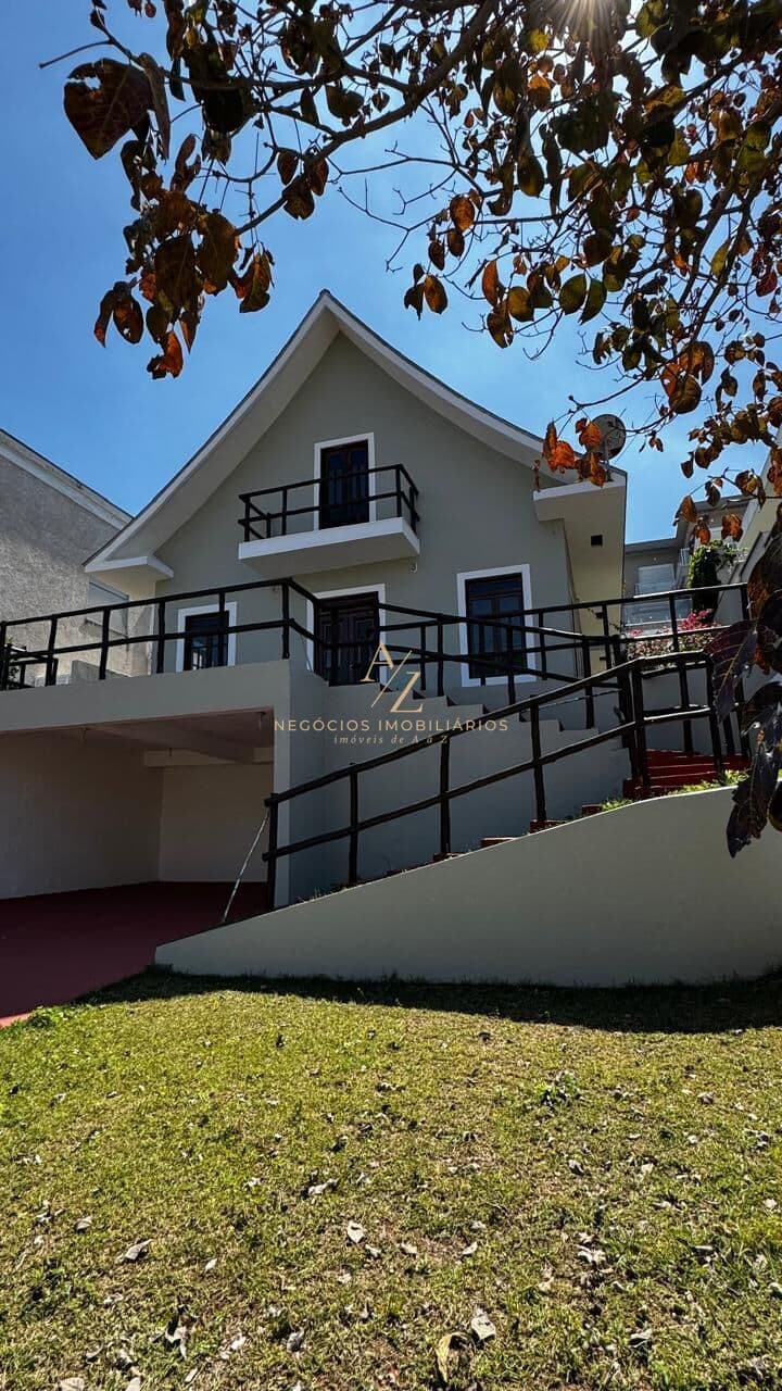 Casa térrea,para venda com vista panorâmica para montanhas