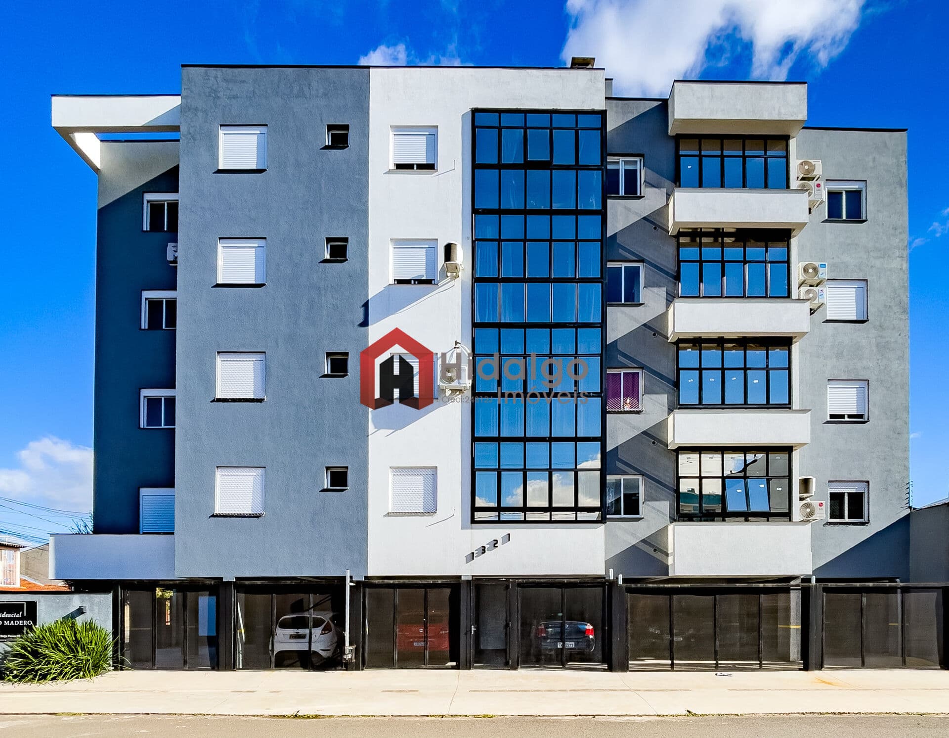 Apartamento com elevador à venda no Porto Verde em Alvorada/RS.