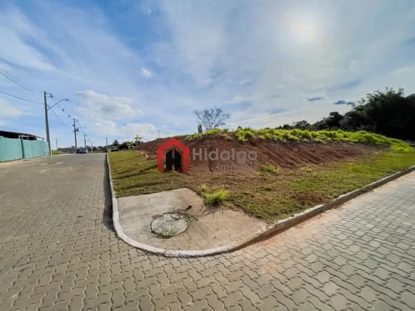 Terrenode esquina no Green Parque Jardim em Viamão/RS
