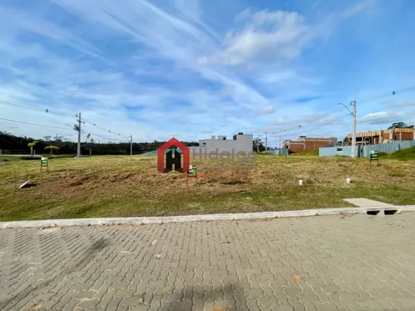 Terreno à venda no Condomínio Green Parque Jardim em Viamão/RS