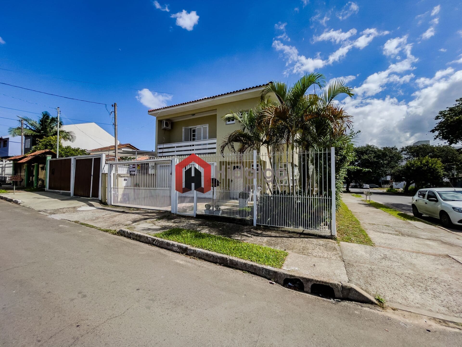 Casa à venda no bairro Porto Verde em Alvorada/RS