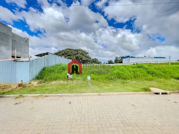 Terreno bem localizado à venda no Green Parque Jardim em Viamão/RS