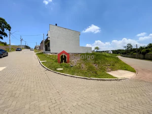 Terreno de Esquina no Condomínio Green Parque Jardim, Viamão/RS