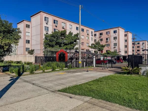 Apartamento de 2 dormitórios muito bem localizado, nas proximidades da Avenida Manoel Elias em Porto Alegre