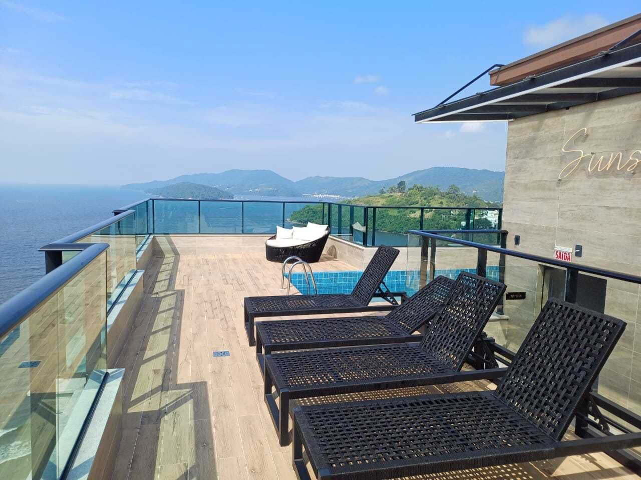 APARTAMENTO NOVO,3 SUITES , 70METROS DO MAR, BALNEARIO PEREQUE- PORTO BELO/SC