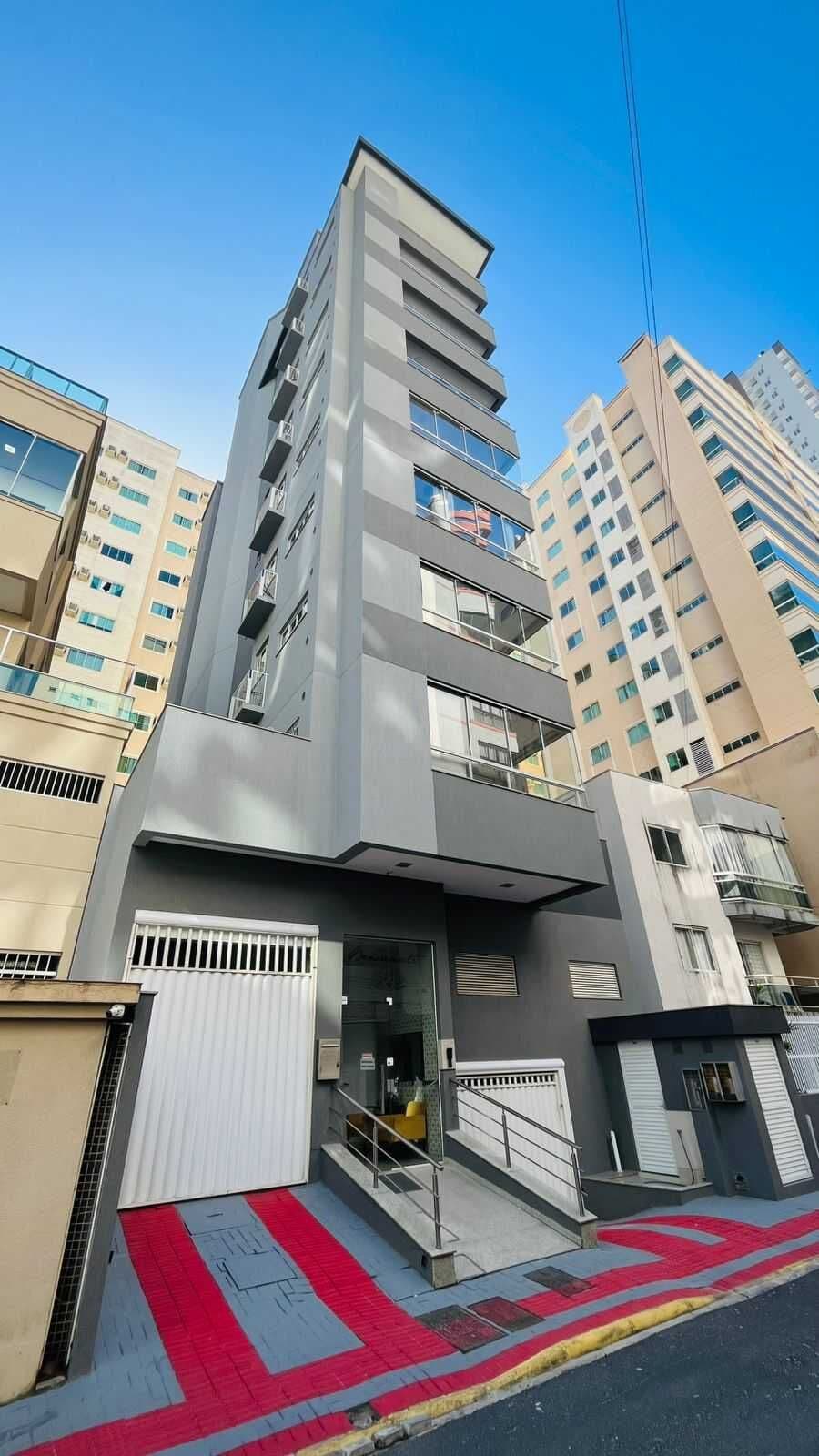 APARTAMENTO, 3 DORMITORIOS,MOBILIADO, 200m DO MAR, MEIA PRAIA- ITAPEMA/SC
